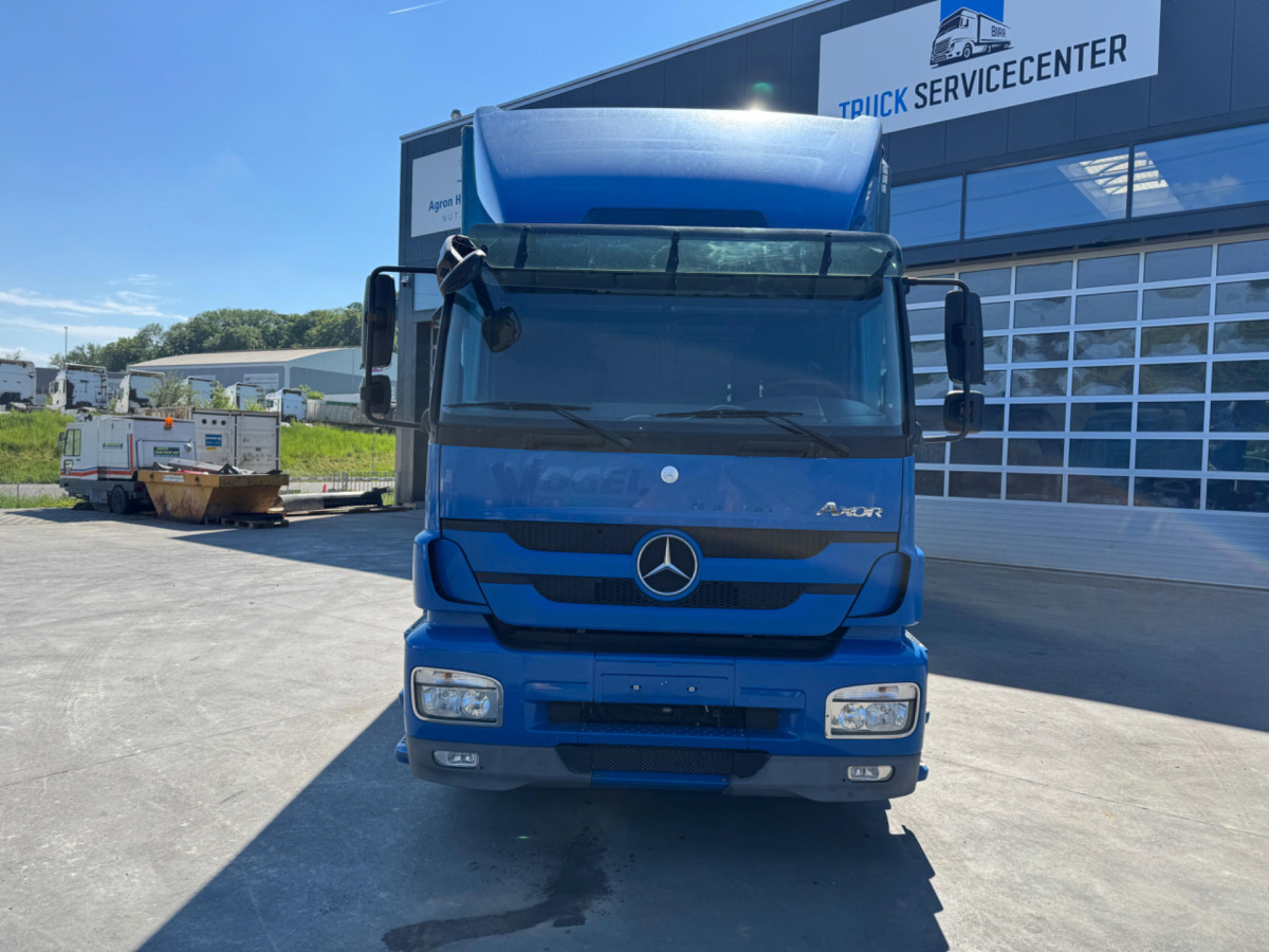 MERCEDES Axor 1833 4x2 - شاحنة ستارة: صور 2 MERCEDES Axor 1833 4x2 - شاحنة ستارة: صور 2