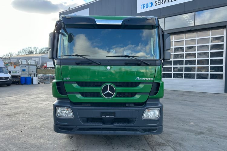 Mercedes-Benz 2551 V8 6x2 Fassi 185-5 Bj.2020 - قلابات, شاحنة كرين: صور 2 Mercedes-Benz 2551 V8 6x2 Fassi 185-5 Bj.2020 - قلابات, شاحنة كرين: صور 2