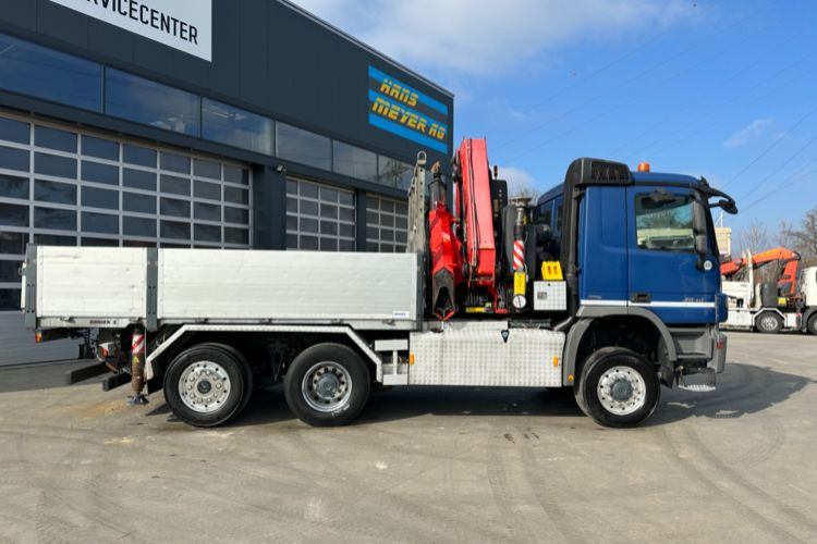 Mercedes-Benz Actros 2648 6x4/4 Fassi455 SZM/Pritsche - شاحنة كرين, شاحنات مسطحة: صور 5 Mercedes-Benz Actros 2648 6x4/4 Fassi455 SZM/Pritsche - شاحنة كرين, شاحنات مسطحة: صور 5