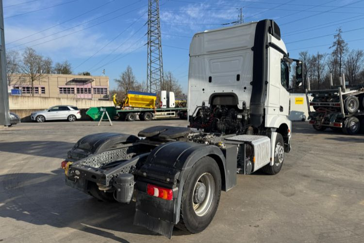 Mercedes-Benz Arocs 1851 4x4H Kipphydraulik - شاحنة جرار: صور 4 Mercedes-Benz Arocs 1851 4x4H Kipphydraulik - شاحنة جرار: صور 4