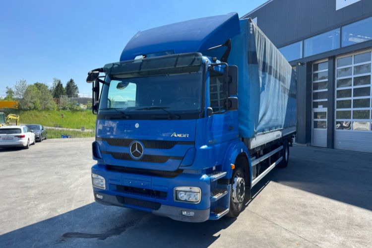 Mercedes-Benz Axor 1833 4x2 - شاحنة ستارة: صور 1 Mercedes-Benz Axor 1833 4x2 - شاحنة ستارة: صور 1