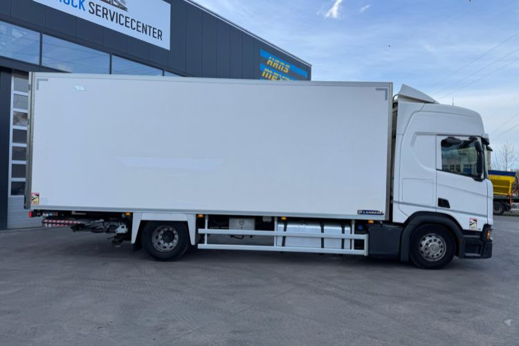 Scania R450 4x2 Isotherm - متساوي شاحنة: صور 4 Scania R450 4x2 Isotherm - متساوي شاحنة: صور 4