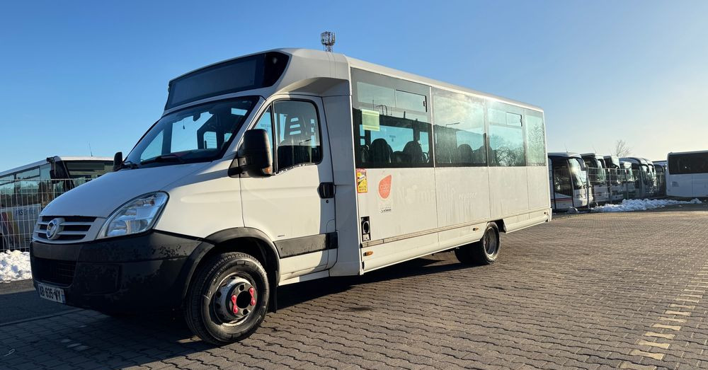 Iveco Aptineo / mała klima / 28 miejsc / winda / CENA: 67500 zł netto - حافلة صغيرة, ميكروباص: صور 2 Iveco Aptineo / mała klima / 28 miejsc / winda / CENA: 67500 zł netto - حافلة صغيرة, ميكروباص: صور 2