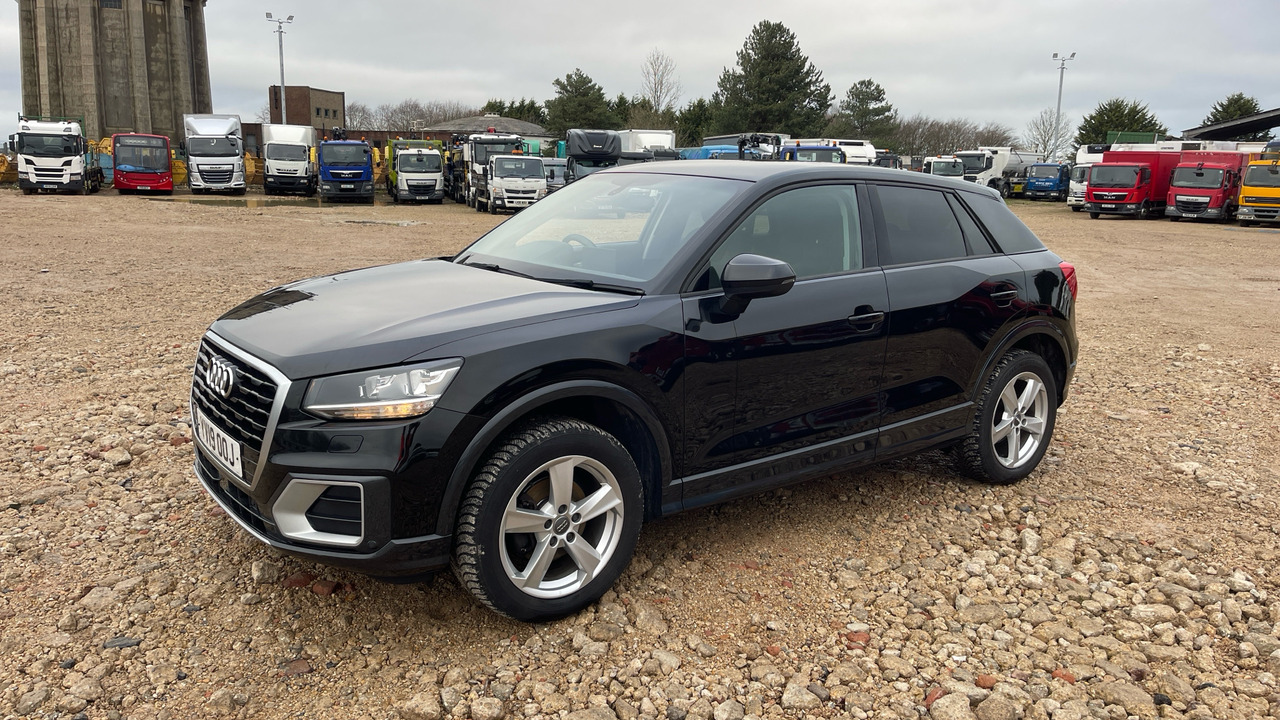 AUDI Q2 35 1.5 TFSI Sport - سيارة ستيشن: صور 2 AUDI Q2 35 1.5 TFSI Sport - سيارة ستيشن: صور 2
