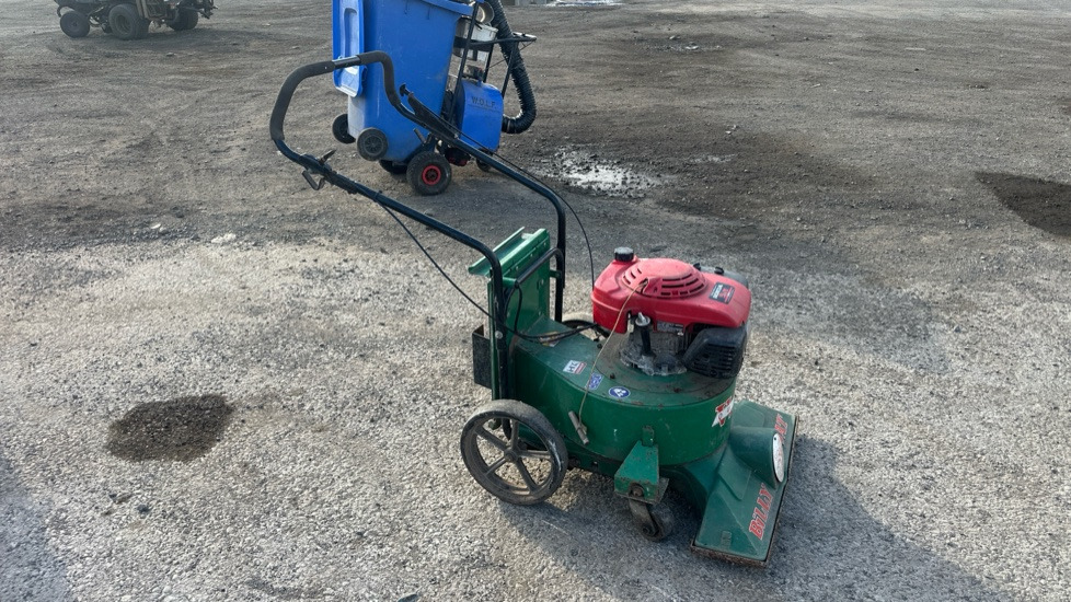 BILLY GOAT SV50H STREET VACUUM CLEANER - معدات البناء: صور 3 BILLY GOAT SV50H STREET VACUUM CLEANER - معدات البناء: صور 3