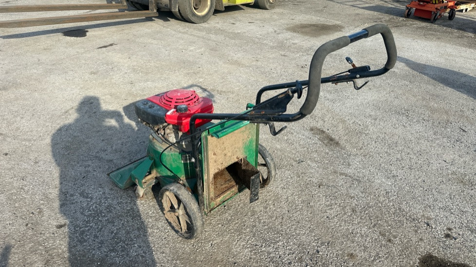 BILLY GOAT SV50H STREET VACUUM CLEANER - معدات البناء: صور 1 BILLY GOAT SV50H STREET VACUUM CLEANER - معدات البناء: صور 1