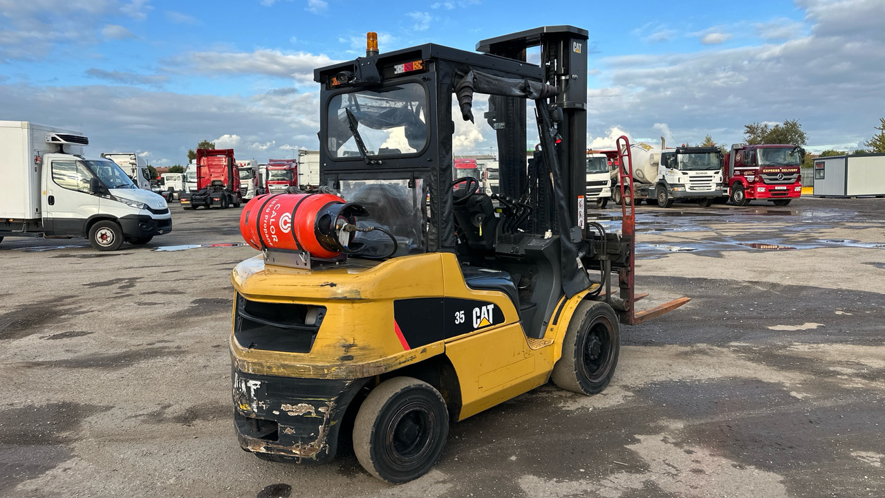 CAT GP35N - رافعة شوكية تعمل بالغاز: صور 4 CAT GP35N - رافعة شوكية تعمل بالغاز: صور 4