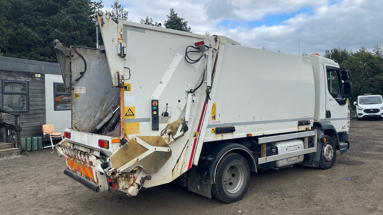 DAF LF 220 - شاحنة القمامة: صور 4 DAF LF 220 - شاحنة القمامة: صور 4