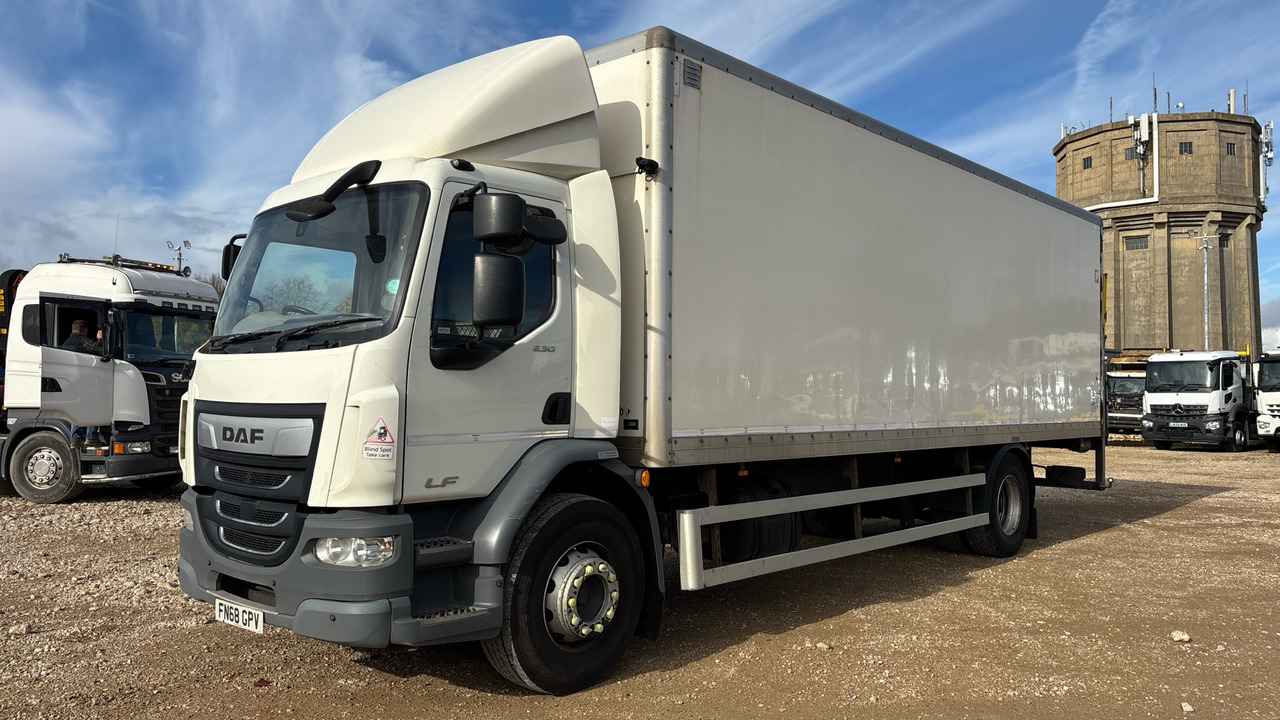 DAF LF 230 - بصندوق مغلق شاحنة: صور 2 DAF LF 230 - بصندوق مغلق شاحنة: صور 2