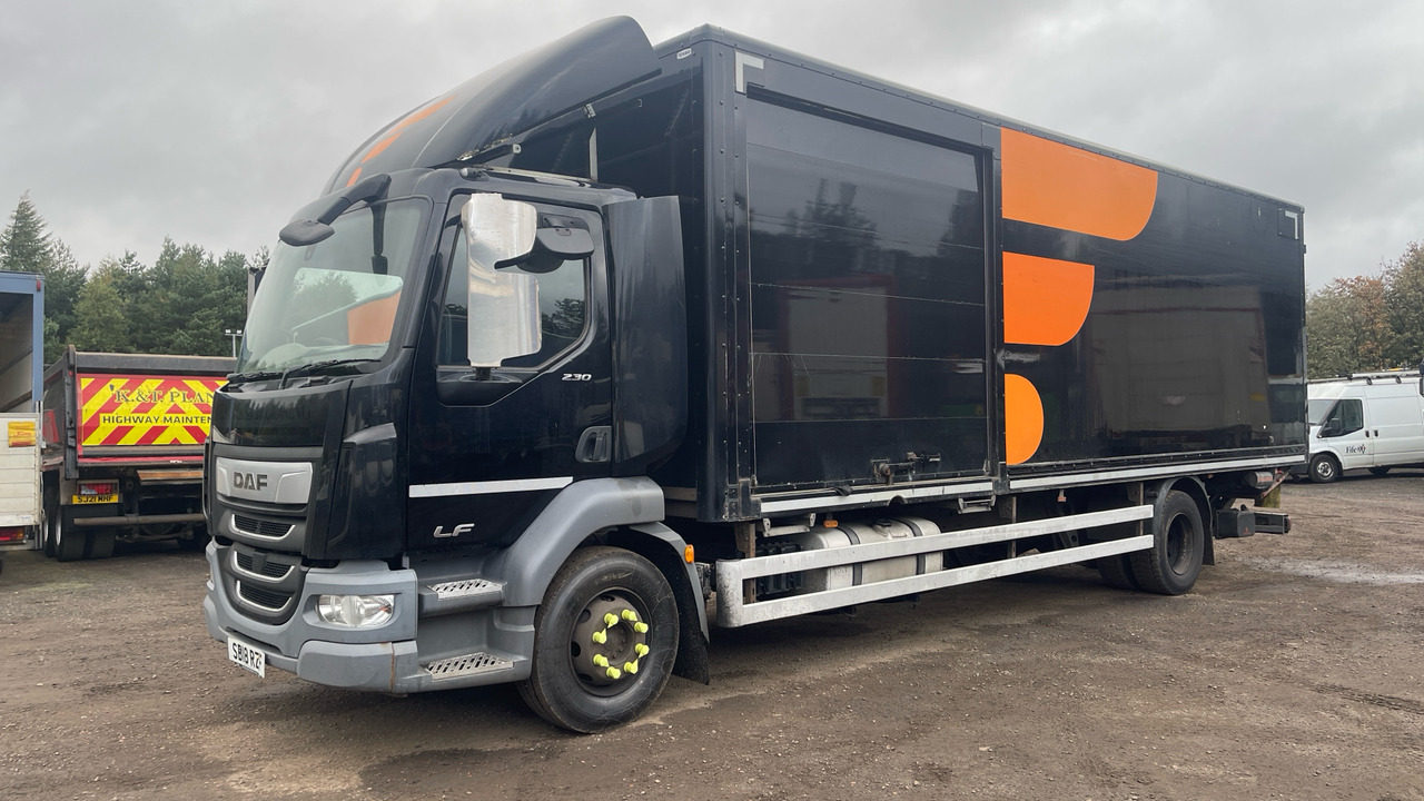 DAF LF 230 - بصندوق مغلق شاحنة: صور 2 DAF LF 230 - بصندوق مغلق شاحنة: صور 2