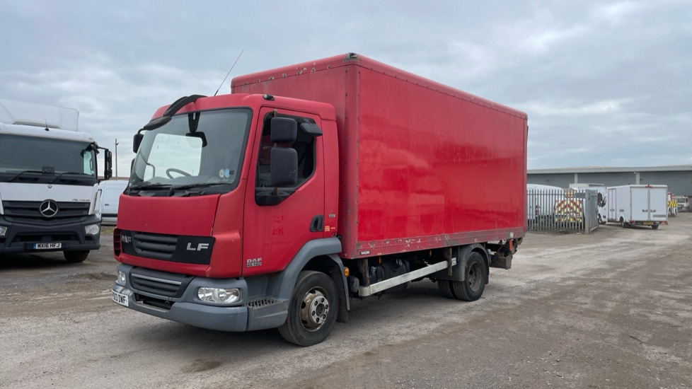 DAF LF 45.140 7.5 TONNE - بصندوق مغلق شاحنة: صور 2 DAF LF 45.140 7.5 TONNE - بصندوق مغلق شاحنة: صور 2