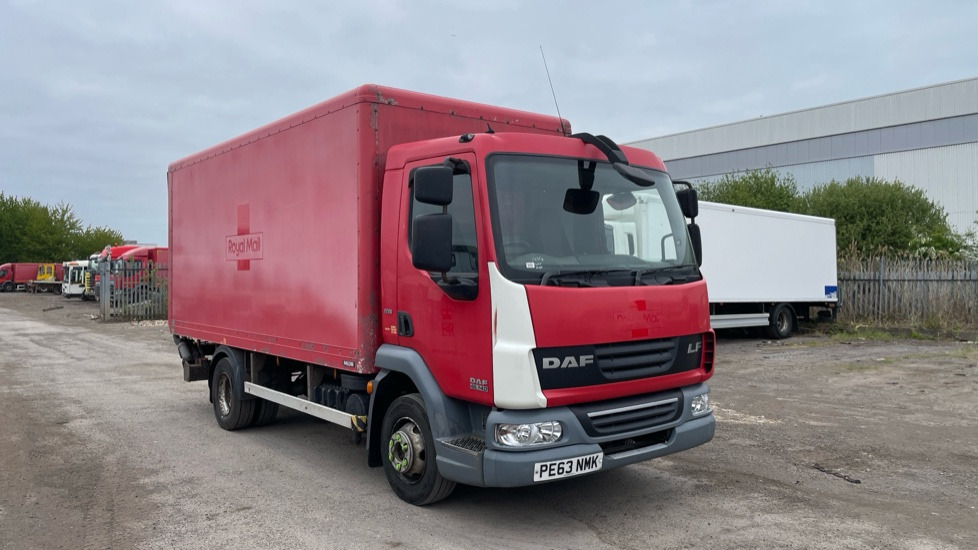DAF LF 45.140 7.5 TONNE - بصندوق مغلق شاحنة: صور 1 DAF LF 45.140 7.5 TONNE - بصندوق مغلق شاحنة: صور 1