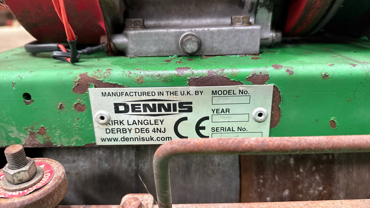 DENNIS FT 510 PEDESTRIAN CYLINDER MOWER WITH 9K UNIT AND GRASS BOX - جزازة المروج: صور 5 DENNIS FT 510 PEDESTRIAN CYLINDER MOWER WITH 9K UNIT AND GRASS BOX - جزازة المروج: صور 5