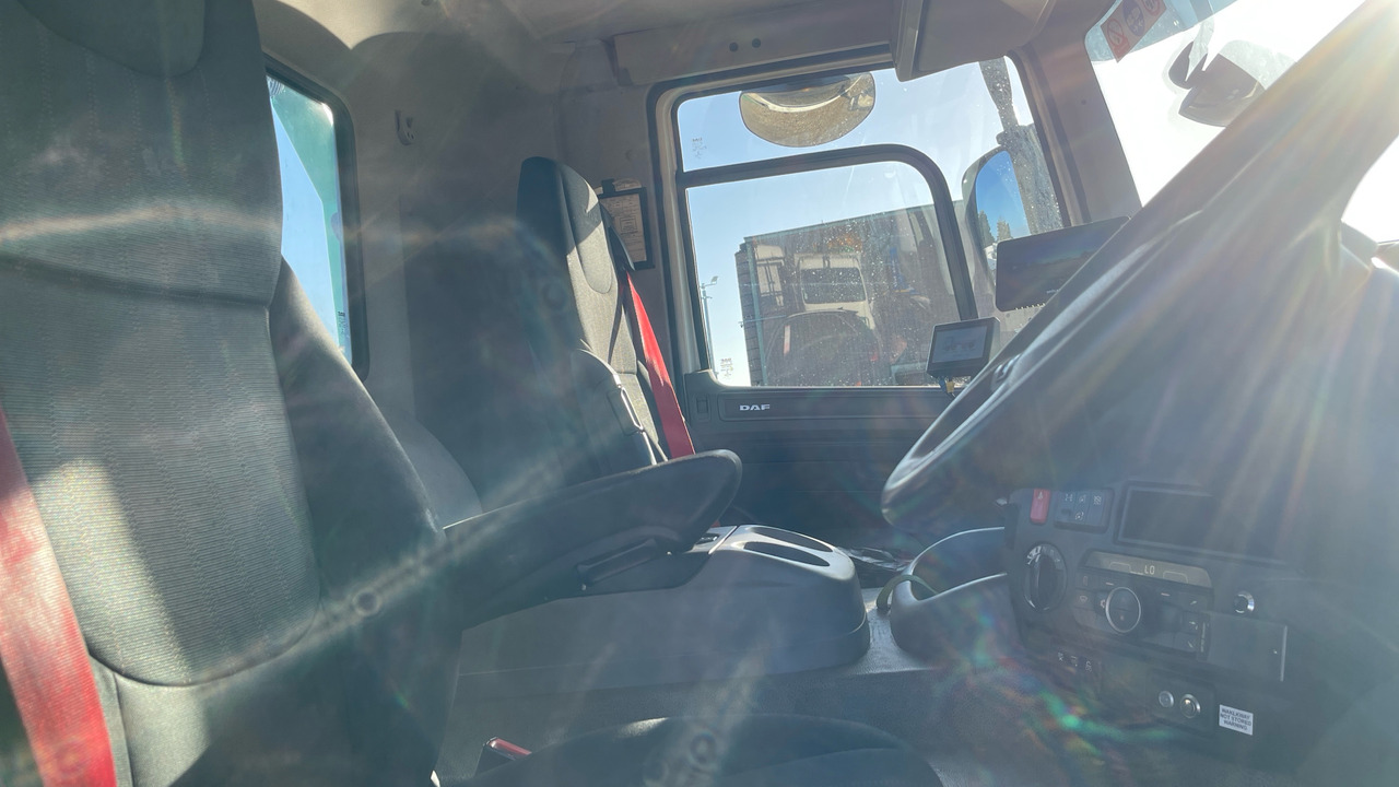 Daf CF 410 - سيارة السحب للتصليح: صور 5 Daf CF 410 - سيارة السحب للتصليح: صور 5