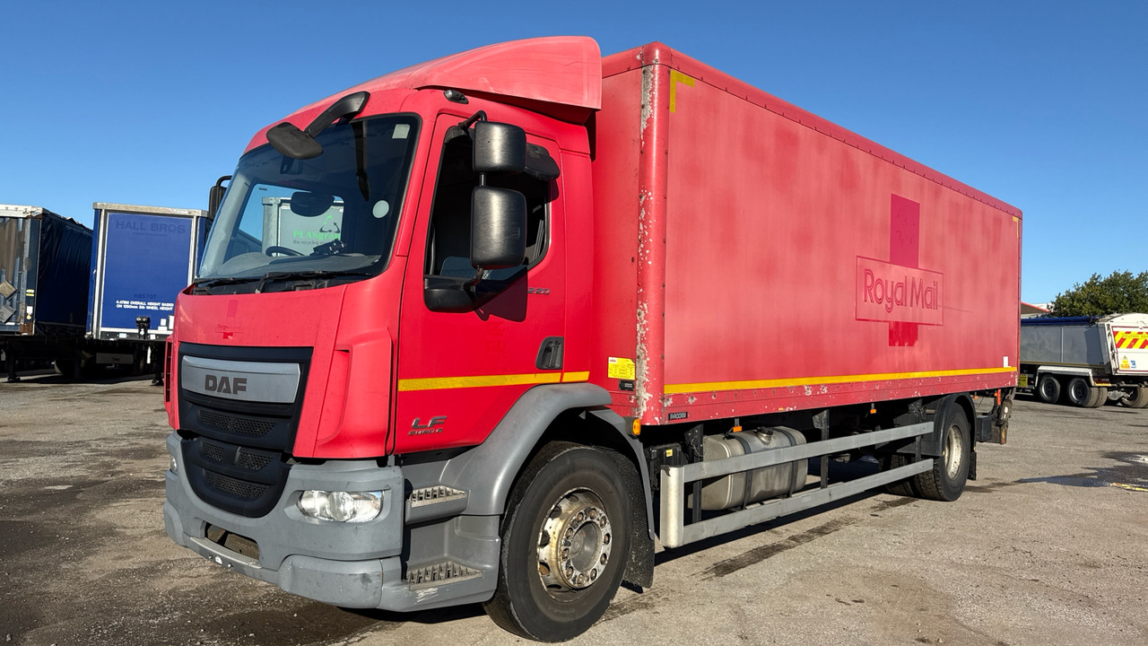 Daf LF 220 - بصندوق مغلق شاحنة: صور 2 Daf LF 220 - بصندوق مغلق شاحنة: صور 2