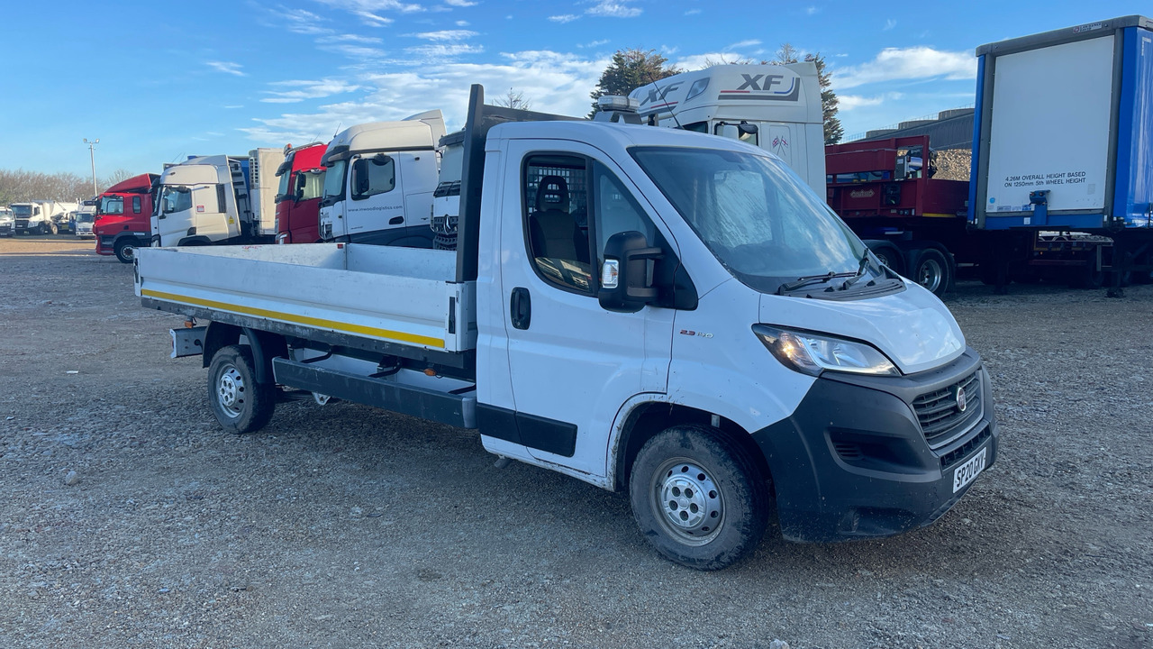 FIAT DUCATO 35 2.3 Multijet 140ps - الشاحنات الصغيرة المسطحة: صور 1 FIAT DUCATO 35 2.3 Multijet 140ps - الشاحنات الصغيرة المسطحة: صور 1