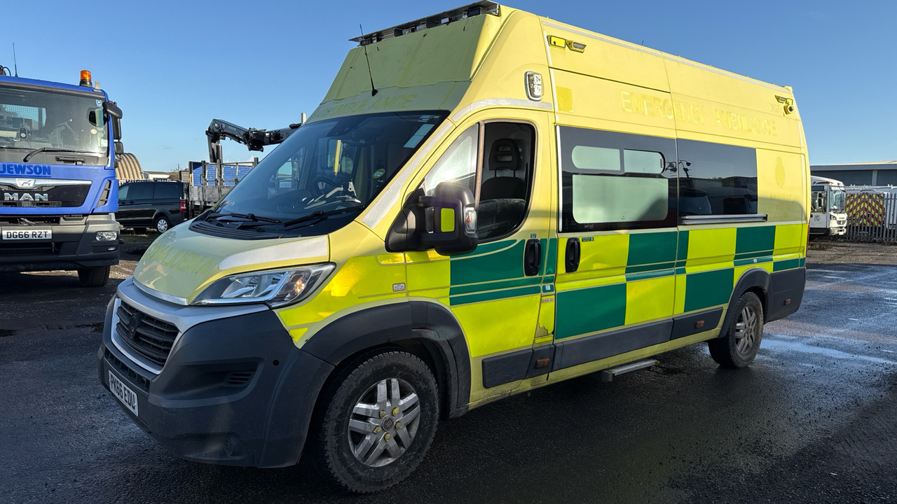 FIAT DUCATO 42 MULTIJET II - سيارة إسعاف: صور 2 FIAT DUCATO 42 MULTIJET II - سيارة إسعاف: صور 2