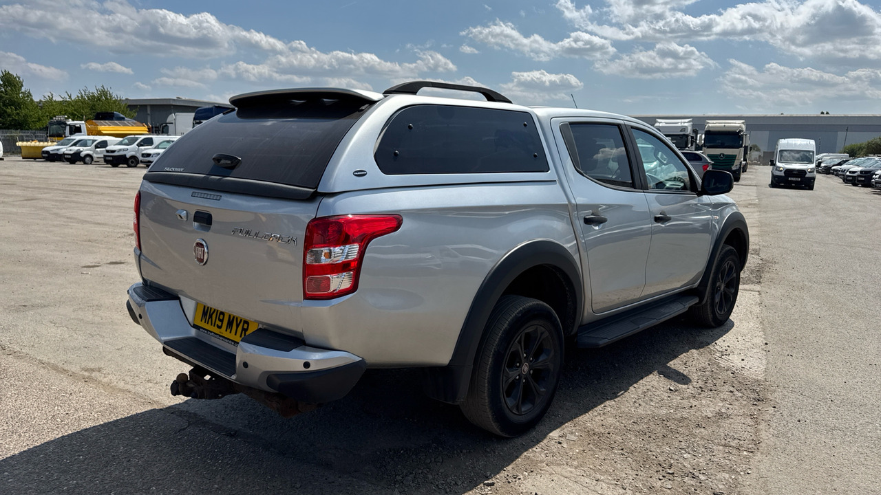 FIAT FULLBACK 2.4 CROSS - شاحنة البيك أب, الشاحنات الصغيرة كابينة مزدوجة: صور 4 FIAT FULLBACK 2.4 CROSS - شاحنة البيك أب, الشاحنات الصغيرة كابينة مزدوجة: صور 4