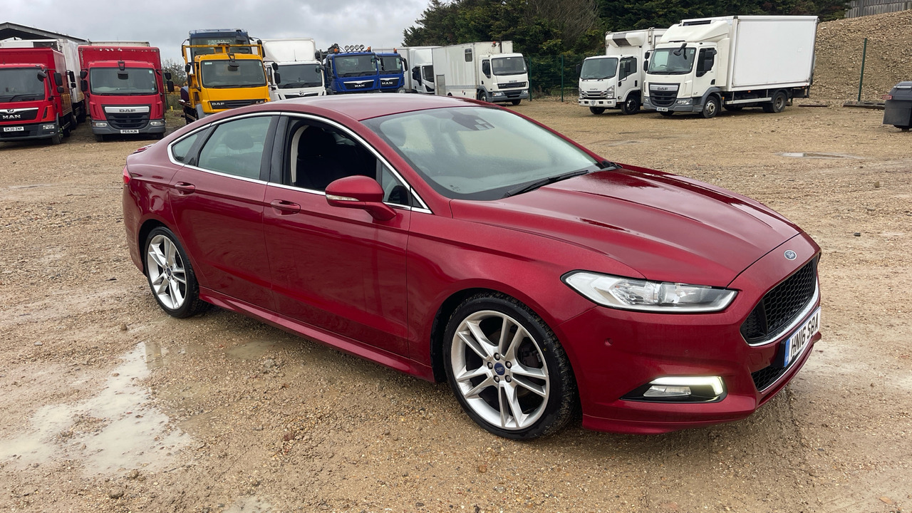 FORD MONDEO 2.0 TDCi 180PS - هاتشباك: صور 1 FORD MONDEO 2.0 TDCi 180PS - هاتشباك: صور 1
