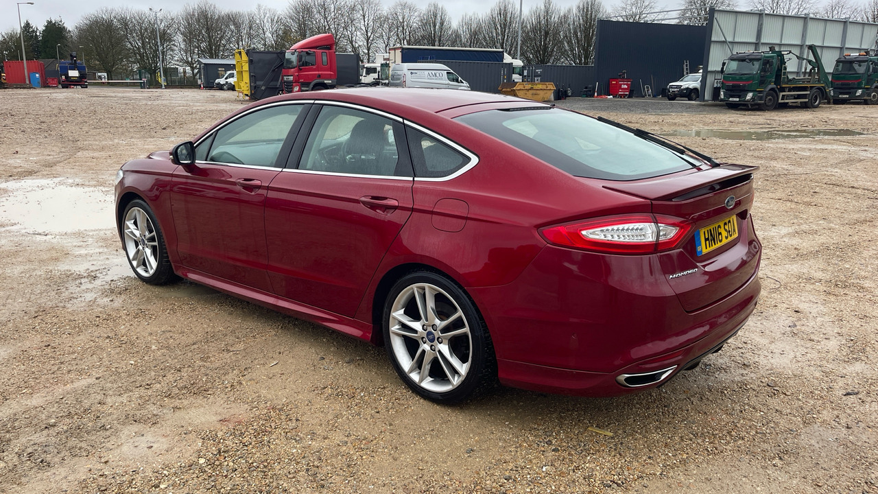 FORD MONDEO 2.0 TDCi 180PS - هاتشباك: صور 3 FORD MONDEO 2.0 TDCi 180PS - هاتشباك: صور 3