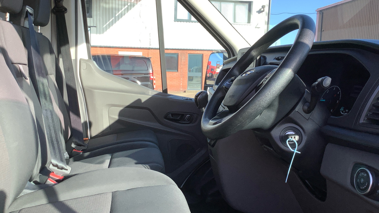 FORD TRANSIT 350 2.0 EcoBlue 130ps LEADER - فان: صور 5 FORD TRANSIT 350 2.0 EcoBlue 130ps LEADER - فان: صور 5
