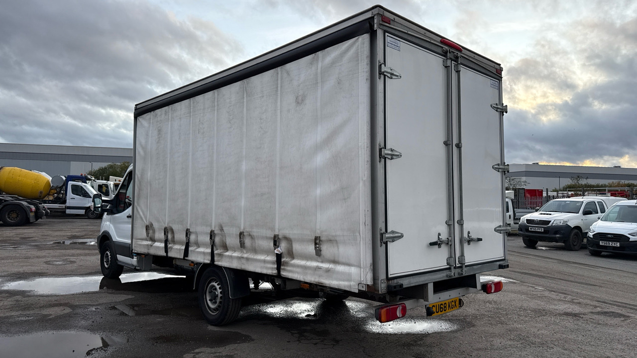 FORD TRANSIT 350 2.0 TDCI 130PS - الشاحنات الصغيرة ستائر: صور 3 FORD TRANSIT 350 2.0 TDCI 130PS - الشاحنات الصغيرة ستائر: صور 3
