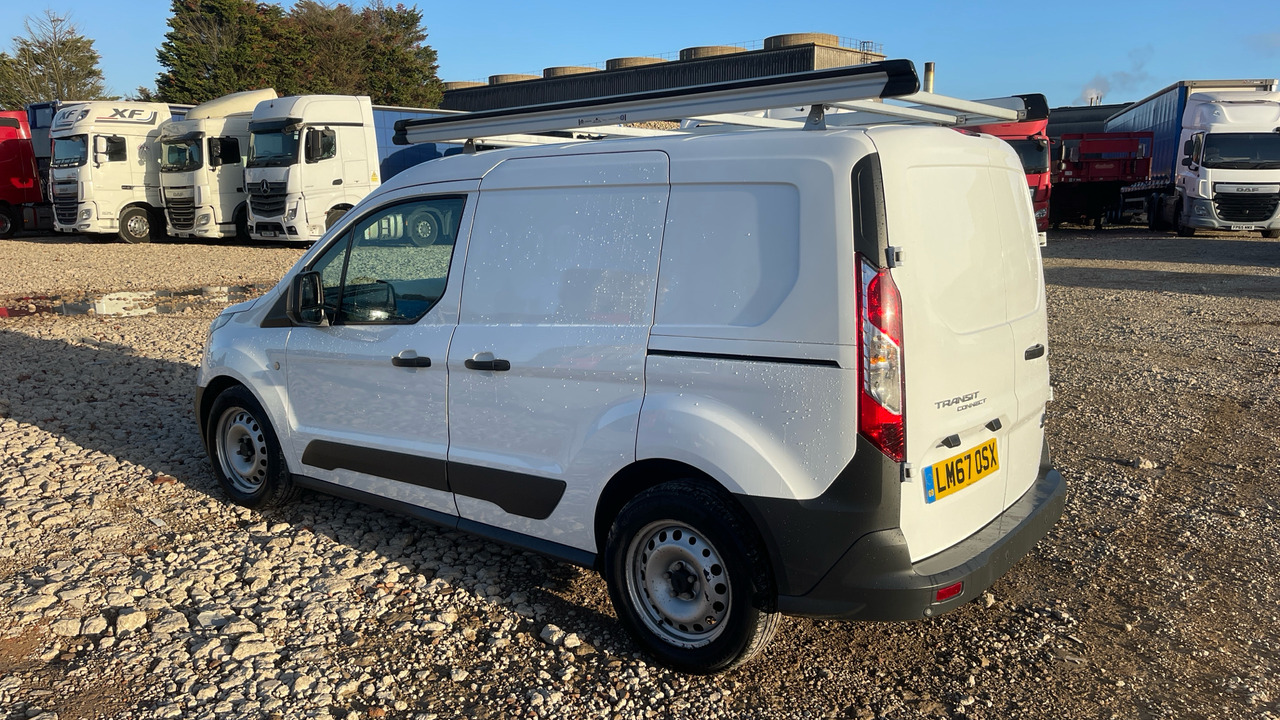 FORD TRANSIT CONNECT 200 1.0 100PS - فان المدمجة: صور 3 FORD TRANSIT CONNECT 200 1.0 100PS - فان المدمجة: صور 3