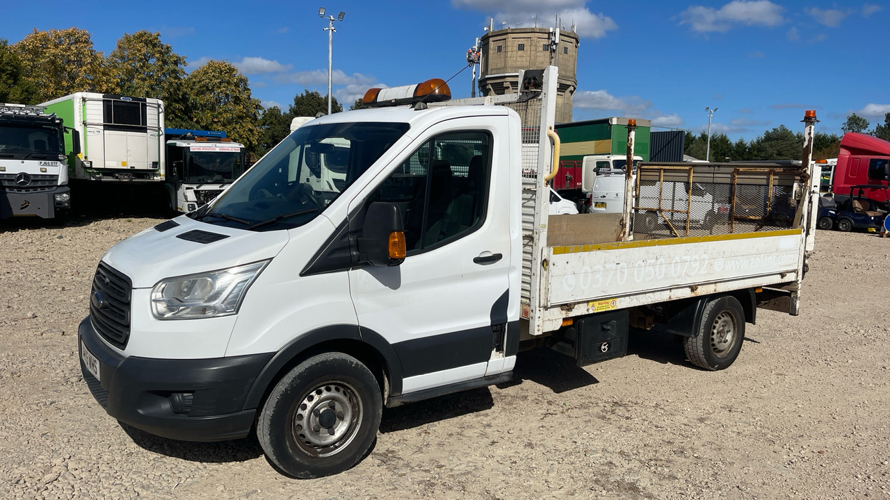 Ford Transit 350 2.2 TDCI 120PS - الشاحنات الصغيرة المسطحة: صور 2 Ford Transit 350 2.2 TDCI 120PS - الشاحنات الصغيرة المسطحة: صور 2