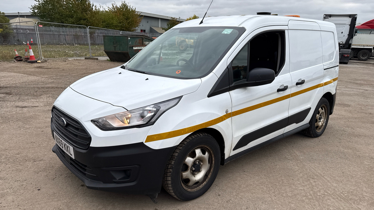 Ford Transit Connect 200 1.5 EcoBlue 75ps - فان المدمجة: صور 2 Ford Transit Connect 200 1.5 EcoBlue 75ps - فان المدمجة: صور 2