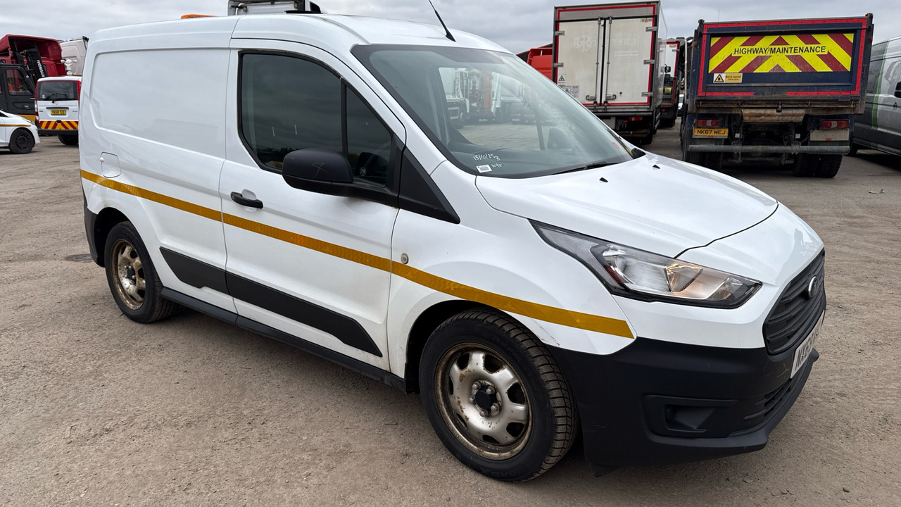 Ford Transit Connect 200 1.5 EcoBlue 75ps - فان المدمجة: صور 1 Ford Transit Connect 200 1.5 EcoBlue 75ps - فان المدمجة: صور 1