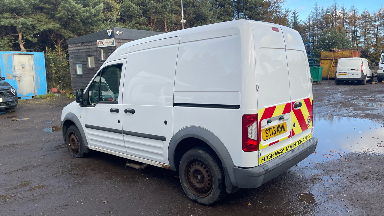 Ford Transit Connect T230 1.8 TDCi 90PS - فان المدمجة: صور 3 Ford Transit Connect T230 1.8 TDCi 90PS - فان المدمجة: صور 3