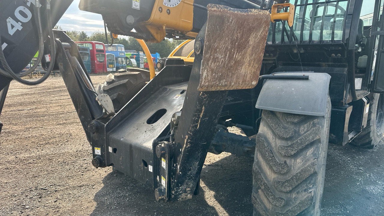 رافعة تلسكوبية HAULOTTE HTL 4014: صور 13 رافعة تلسكوبية HAULOTTE HTL 4014: صور 13