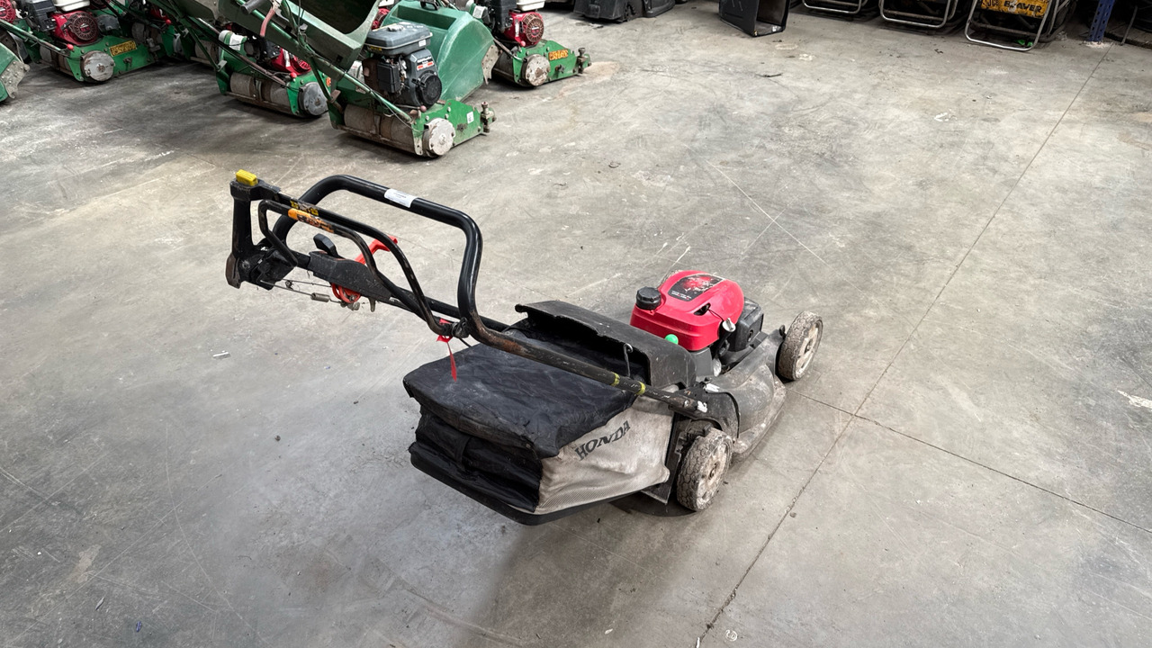 HONDA HRX537 C6HYEA - معدات البناء: صور 1 HONDA HRX537 C6HYEA - معدات البناء: صور 1
