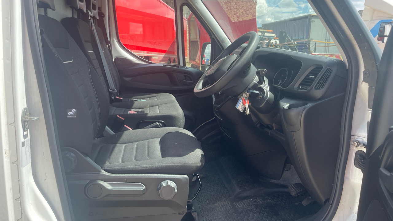 IVECO DAILY 35-140 2.3 3520 WB - فان: صور 5 IVECO DAILY 35-140 2.3 3520 WB - فان: صور 5