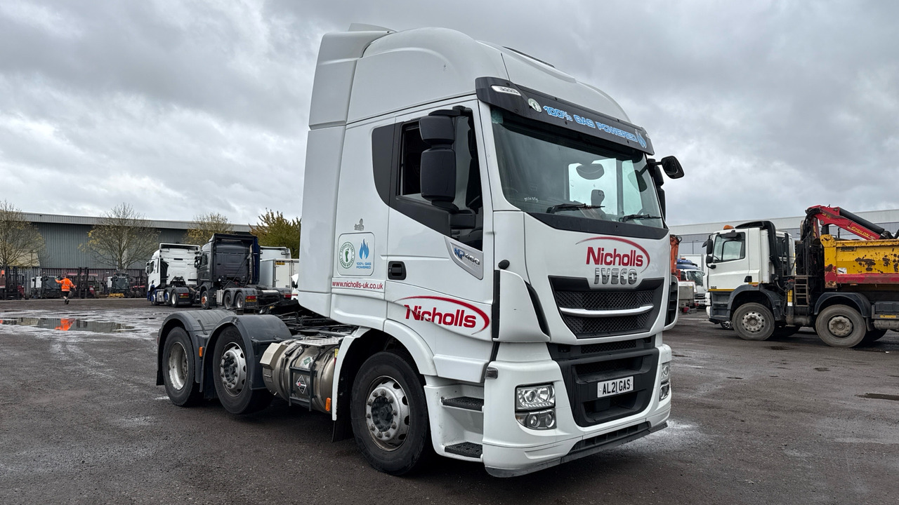 IVECO STRALIS 460 NP - شاحنة جرار: صور 1 IVECO STRALIS 460 NP - شاحنة جرار: صور 1