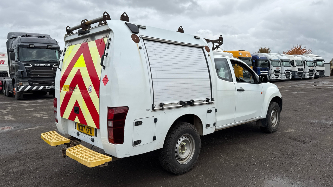 Isuzu D-Max 2.5TD - شاحنة البيك أب, الشاحنات الصغيرة كابينة مزدوجة: صور 4 Isuzu D-Max 2.5TD - شاحنة البيك أب, الشاحنات الصغيرة كابينة مزدوجة: صور 4