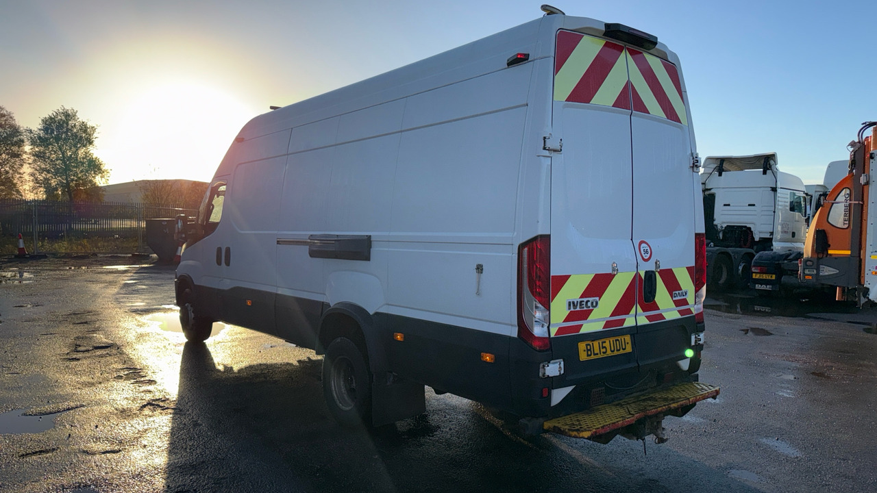 Iveco Daily 70C17 - فان: صور 3 Iveco Daily 70C17 - فان: صور 3