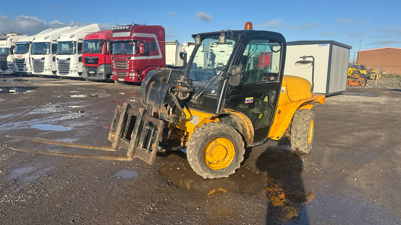 JCB 520/40 - رافعة تلسكوبية: صور 2 JCB 520/40 - رافعة تلسكوبية: صور 2