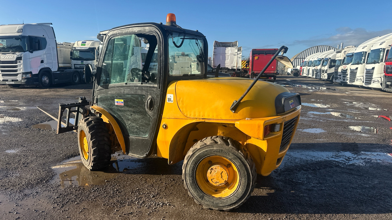 JCB 520/40 - رافعة تلسكوبية: صور 3 JCB 520/40 - رافعة تلسكوبية: صور 3