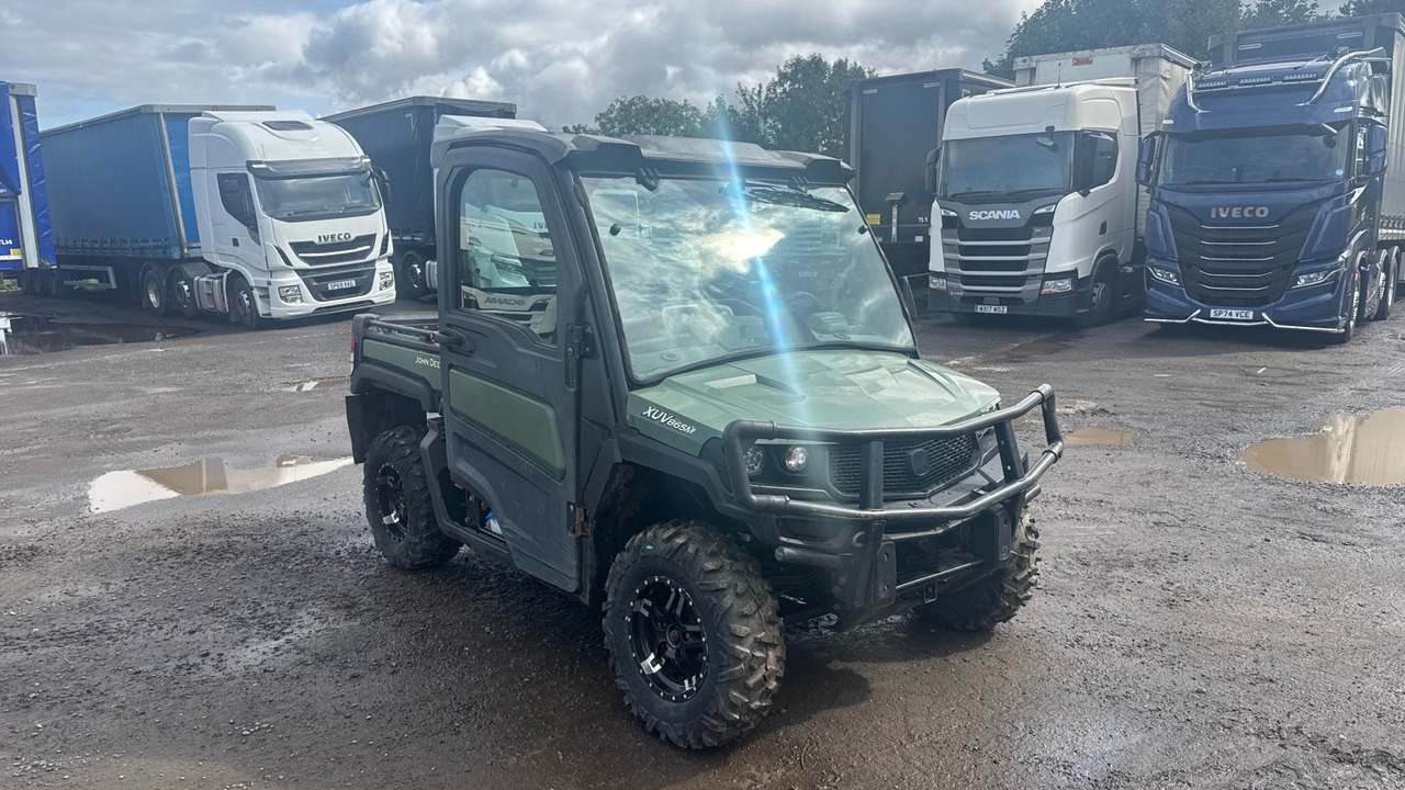 JOHN DEERE GATOR XUV865M - جرار: صور 1 JOHN DEERE GATOR XUV865M - جرار: صور 1