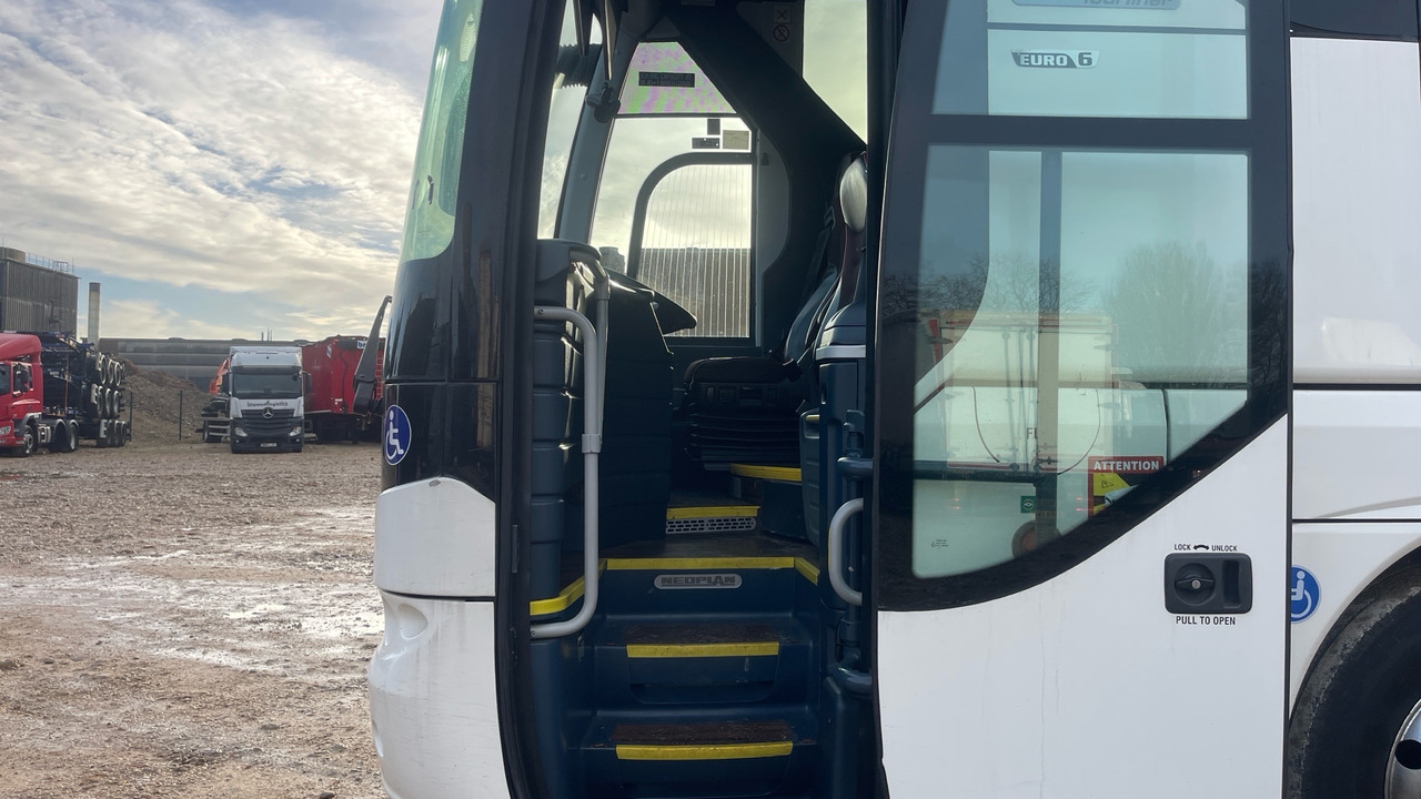 MAN Neoplan Tourliner - سياحية حافلة: صور 5 MAN Neoplan Tourliner - سياحية حافلة: صور 5