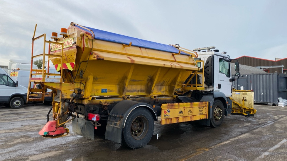 MAN TGM 18.250 - جرافة ثلج: صور 3 MAN TGM 18.250 - جرافة ثلج: صور 3