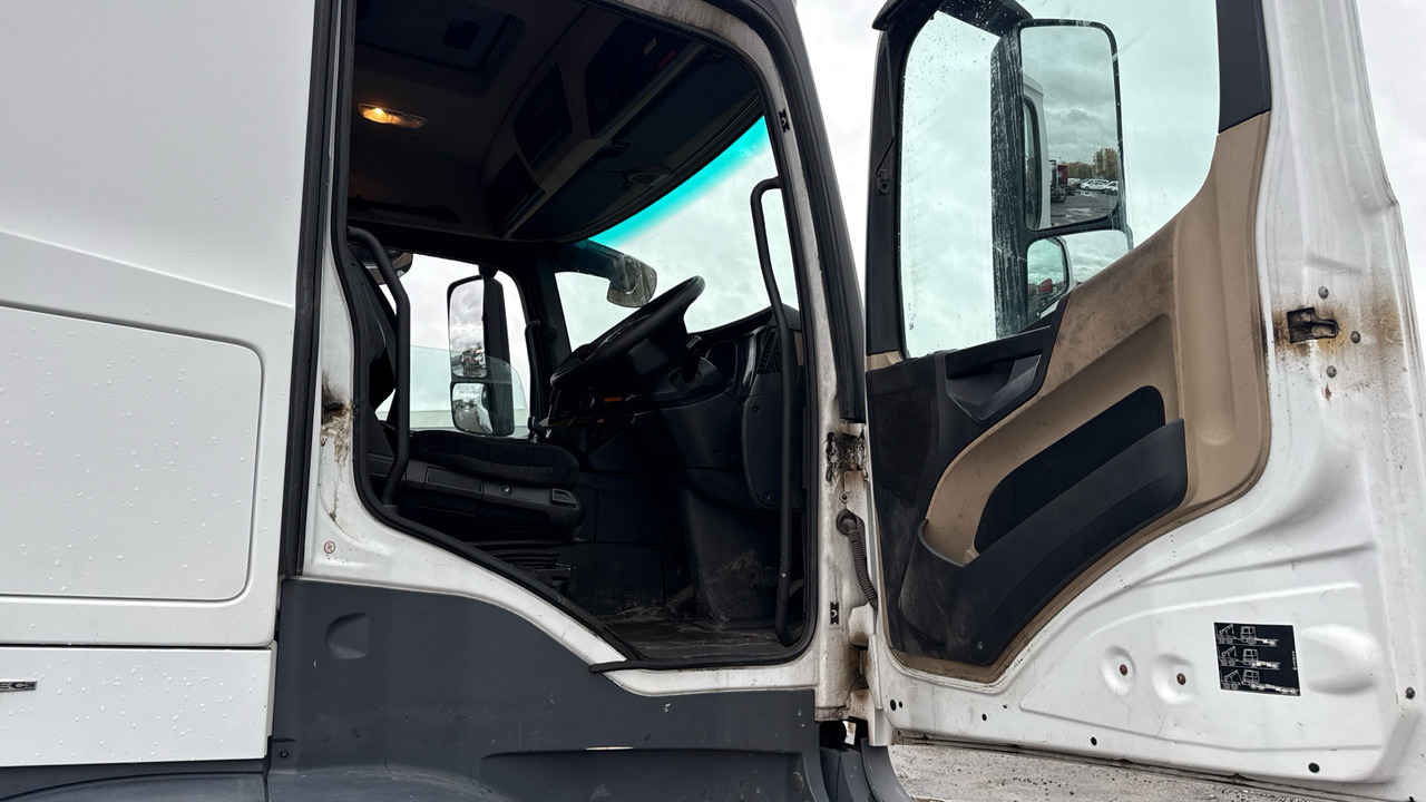 MERCEDES-BENZ ACTROS 2545 - شاحنة جرار: صور 5 MERCEDES-BENZ ACTROS 2545 - شاحنة جرار: صور 5