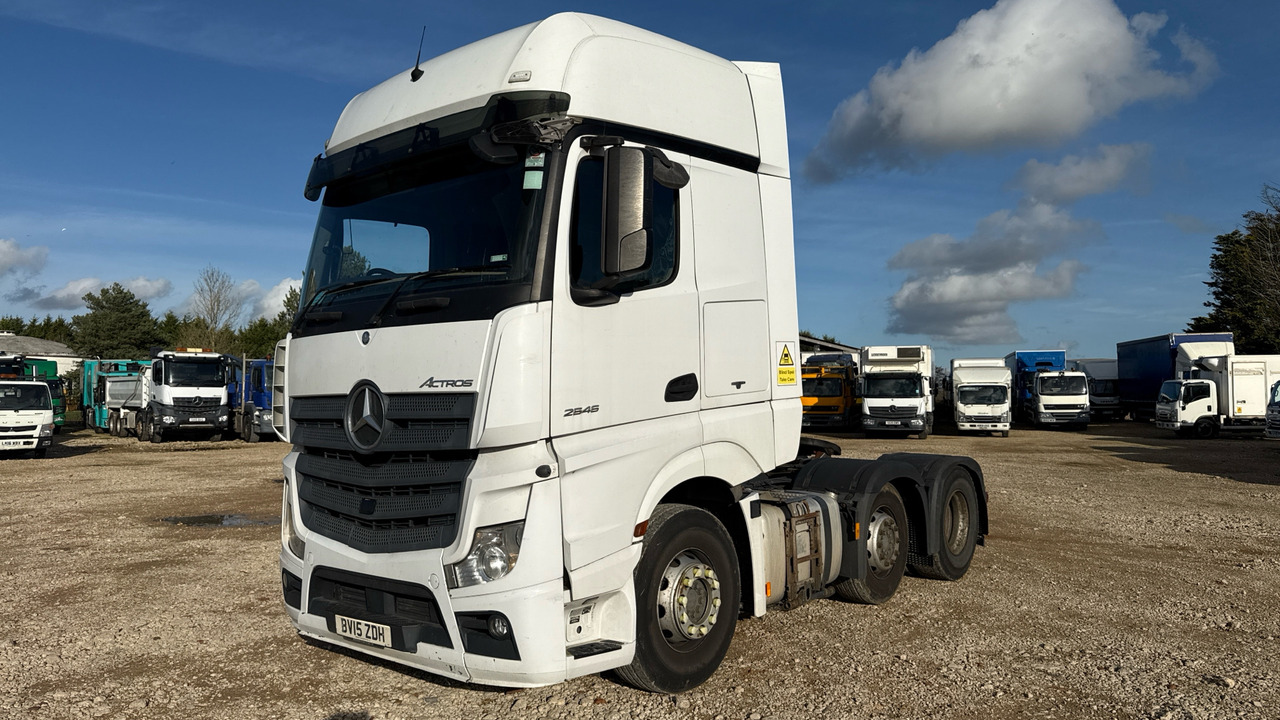 MERCEDES-BENZ ACTROS - شاحنة جرار: صور 2 MERCEDES-BENZ ACTROS - شاحنة جرار: صور 2