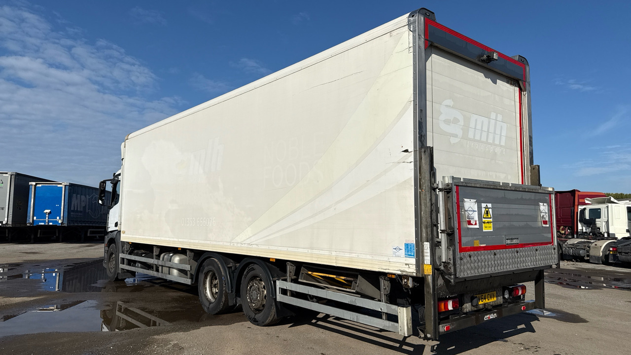 MERCEDES-BENZ ANTOS 2533 - مبردة شاحنة: صور 3 MERCEDES-BENZ ANTOS 2533 - مبردة شاحنة: صور 3