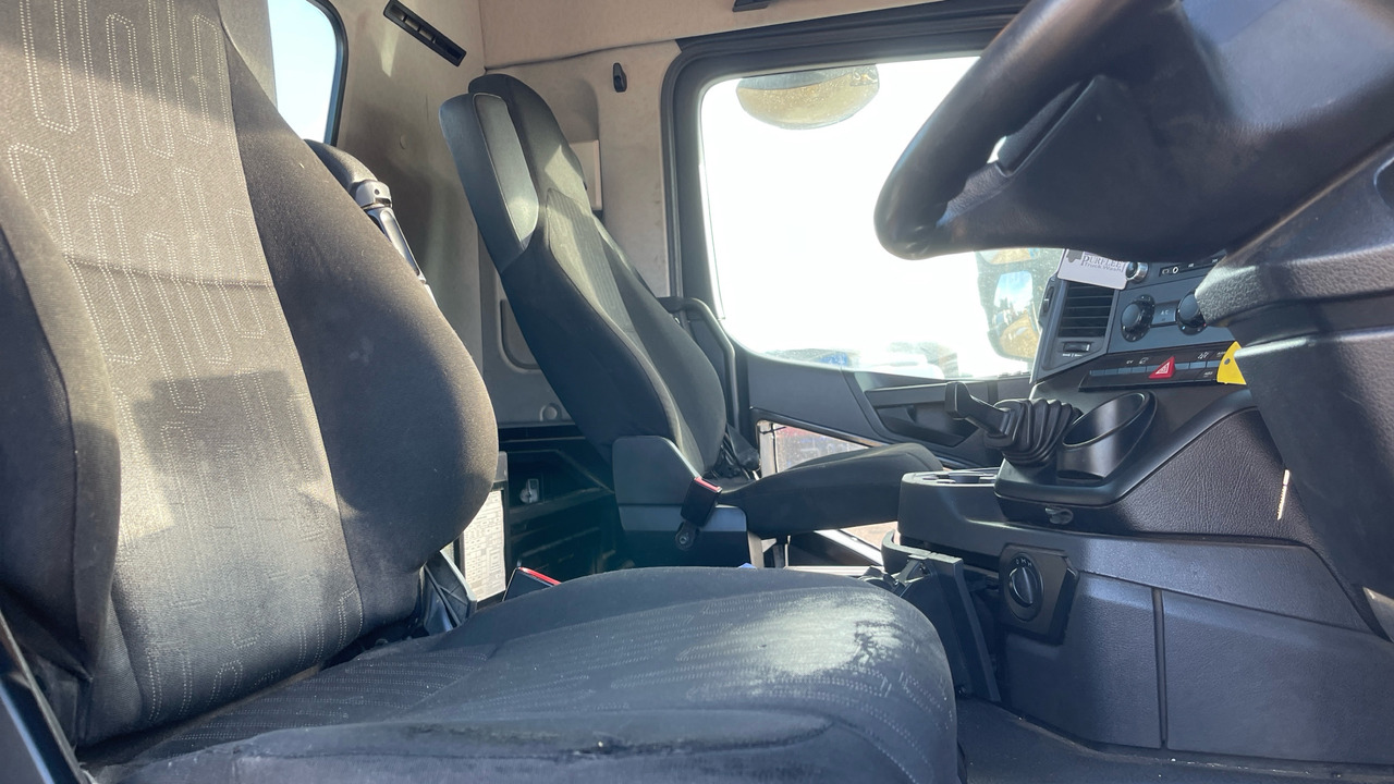 MERCEDES-BENZ AROCS - قلابات, شاحنة كرين: صور 5 MERCEDES-BENZ AROCS - قلابات, شاحنة كرين: صور 5