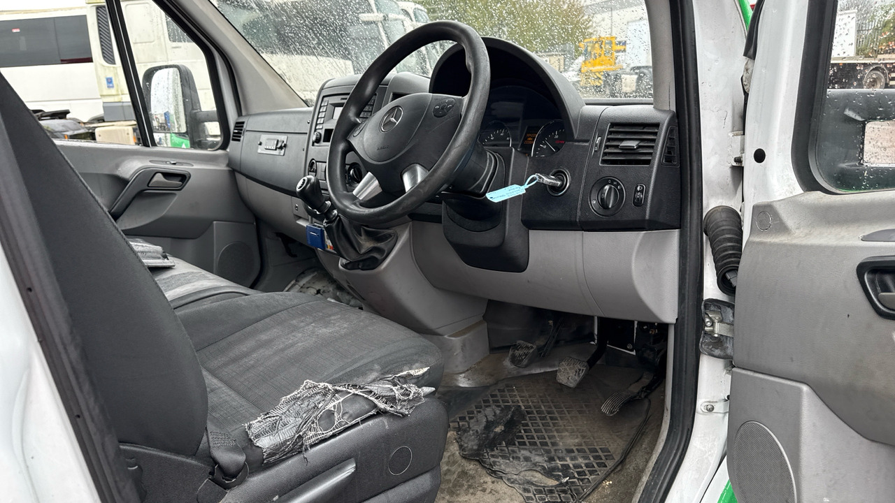 MERCEDES-BENZ SPRINTER 313 CDI - الشاسيه شاحنة: صور 5 MERCEDES-BENZ SPRINTER 313 CDI - الشاسيه شاحنة: صور 5
