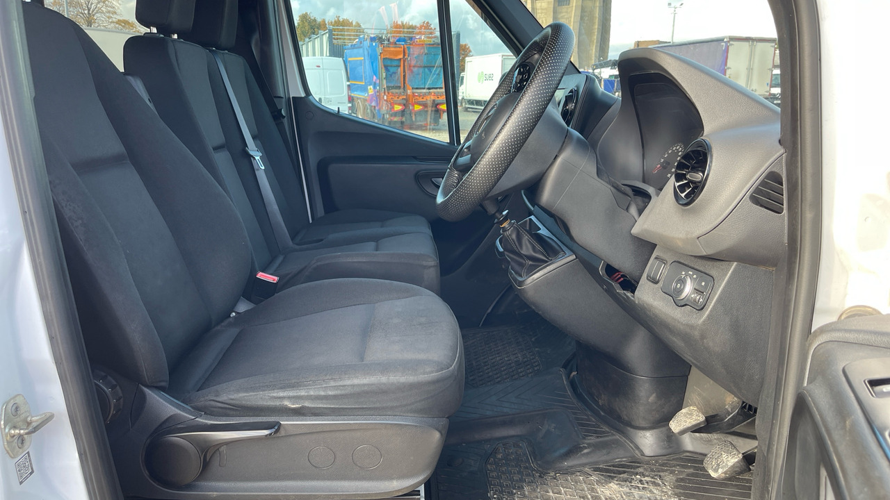 MERCEDES-BENZ SPRINTER 315 CDI - الشاحنات الصغيرة كابينة مزدوجة: صور 5 MERCEDES-BENZ SPRINTER 315 CDI - الشاحنات الصغيرة كابينة مزدوجة: صور 5