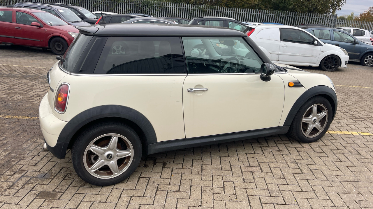 MINI COOPER - هاتشباك: صور 4 MINI COOPER - هاتشباك: صور 4