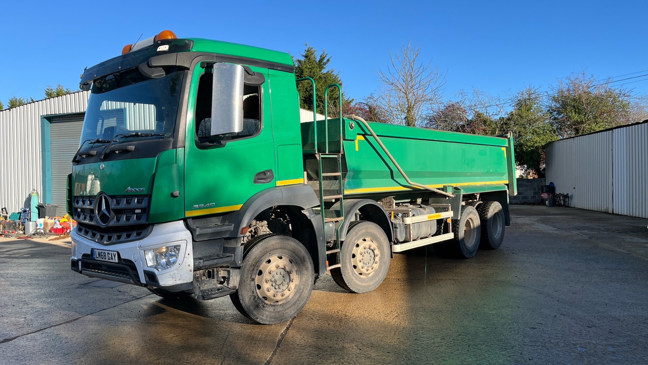 Mercedes-Benz Arocs 3240 - قلابات: صور 2 Mercedes-Benz Arocs 3240 - قلابات: صور 2